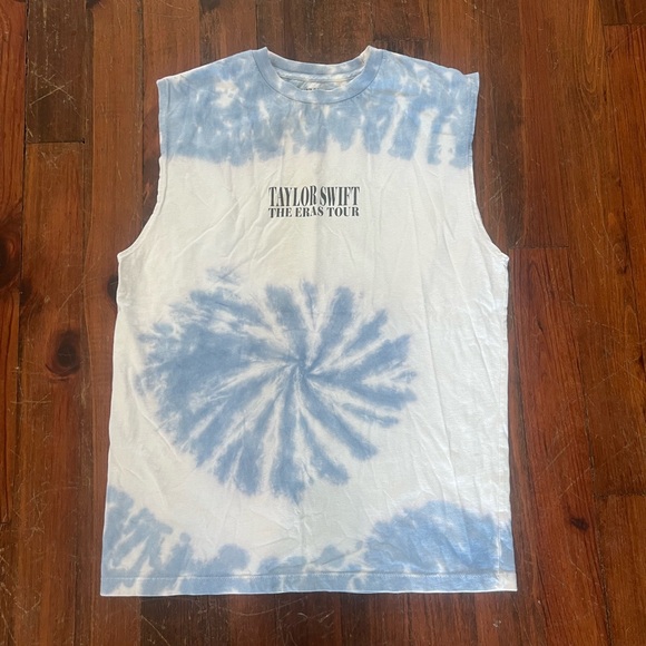 Taylor Swift Offical Eras Tour Blue and White Tie Dye Tank Top - Picture 1 of 4